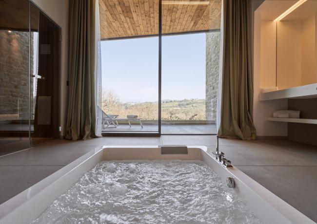 borgolanciano it offerta-ponte-25-aprile-resort-benessere-marche 010