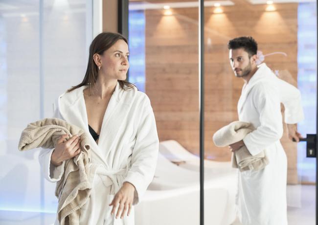 borgolanciano de valentinstag-paket-resort-mit-spa-in-den-marken-mit-paar-massage 009